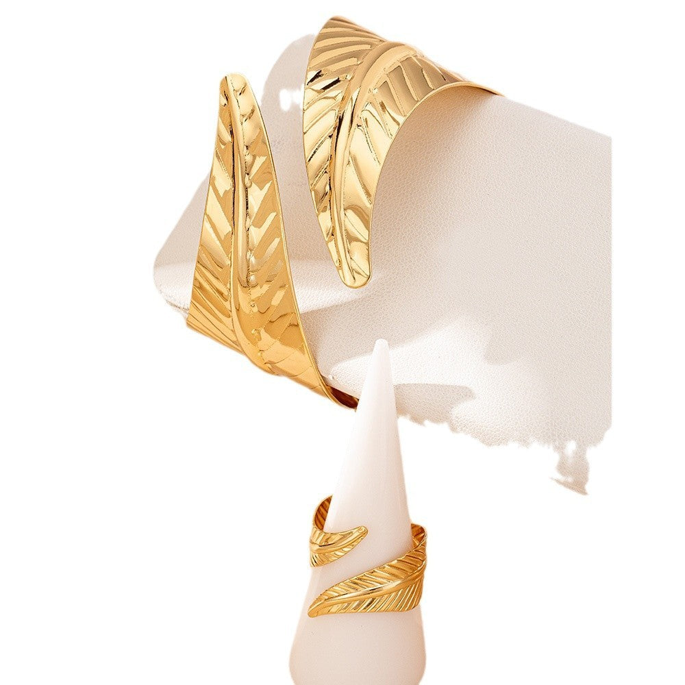 Minimalist Geometric Open Alloy Bracelet