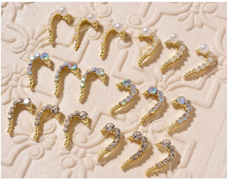 Rhinestone & Alloy Heart Nail Decoration Set