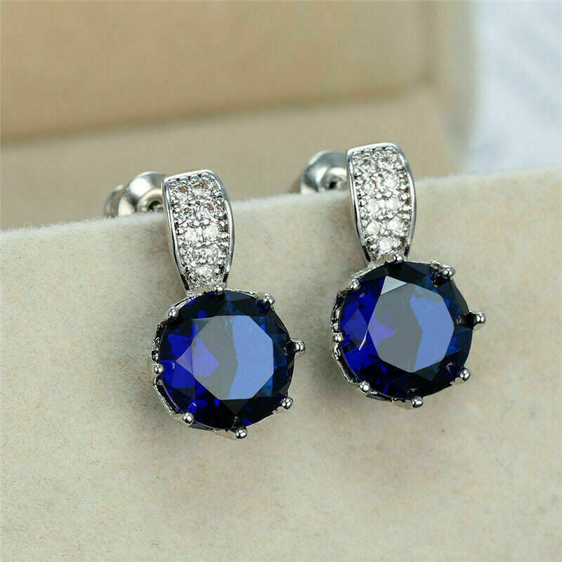 Simple Commuter Earrings for Women